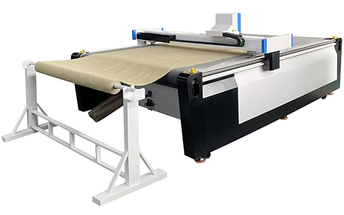 leather-cutting-machine-with-auto-feeding-table