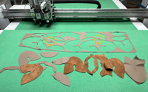 genuine-leather-cutting-machine